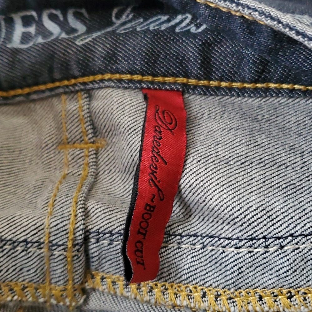 Guess Jeans - Picture 12 of 12
